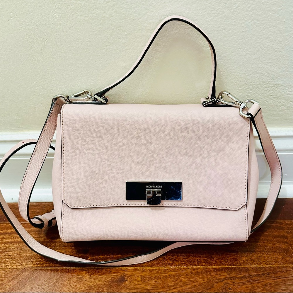 Michael Kors Callie Small Top Handle Satchel
Handbag Blossom Pink